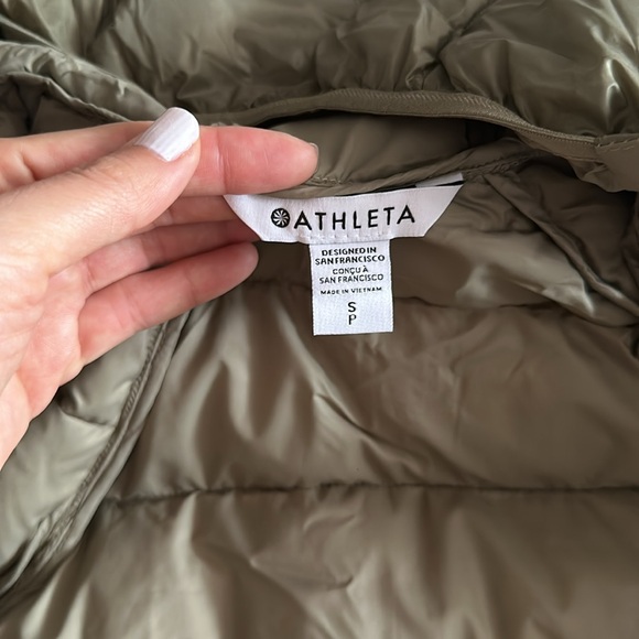 New with tag jacket - Picture 5 of 8